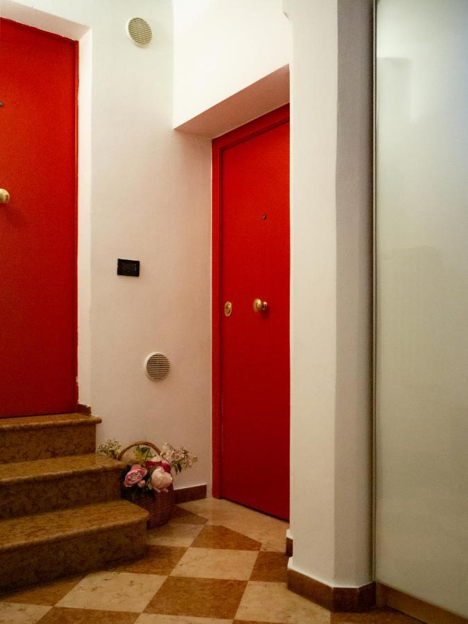 Monolocale Sui Tetti Di Bologna - Via Indipendenza Apartman Kültér fotó
