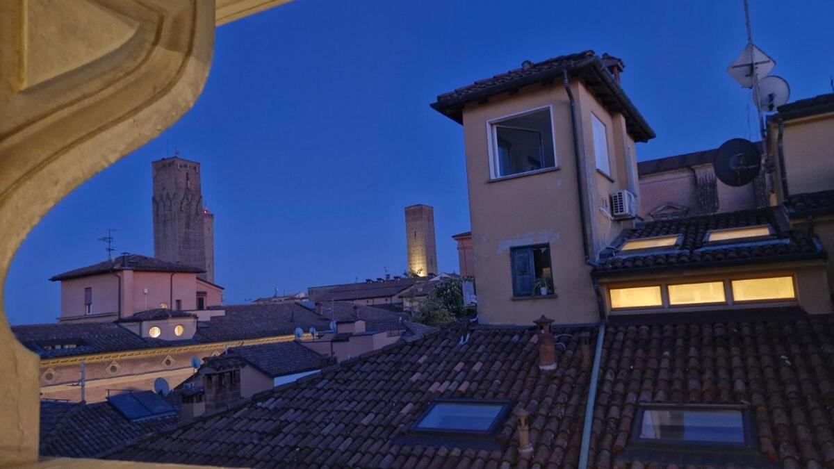 Monolocale Sui Tetti Di Bologna - Via Indipendenza Apartman Kültér fotó