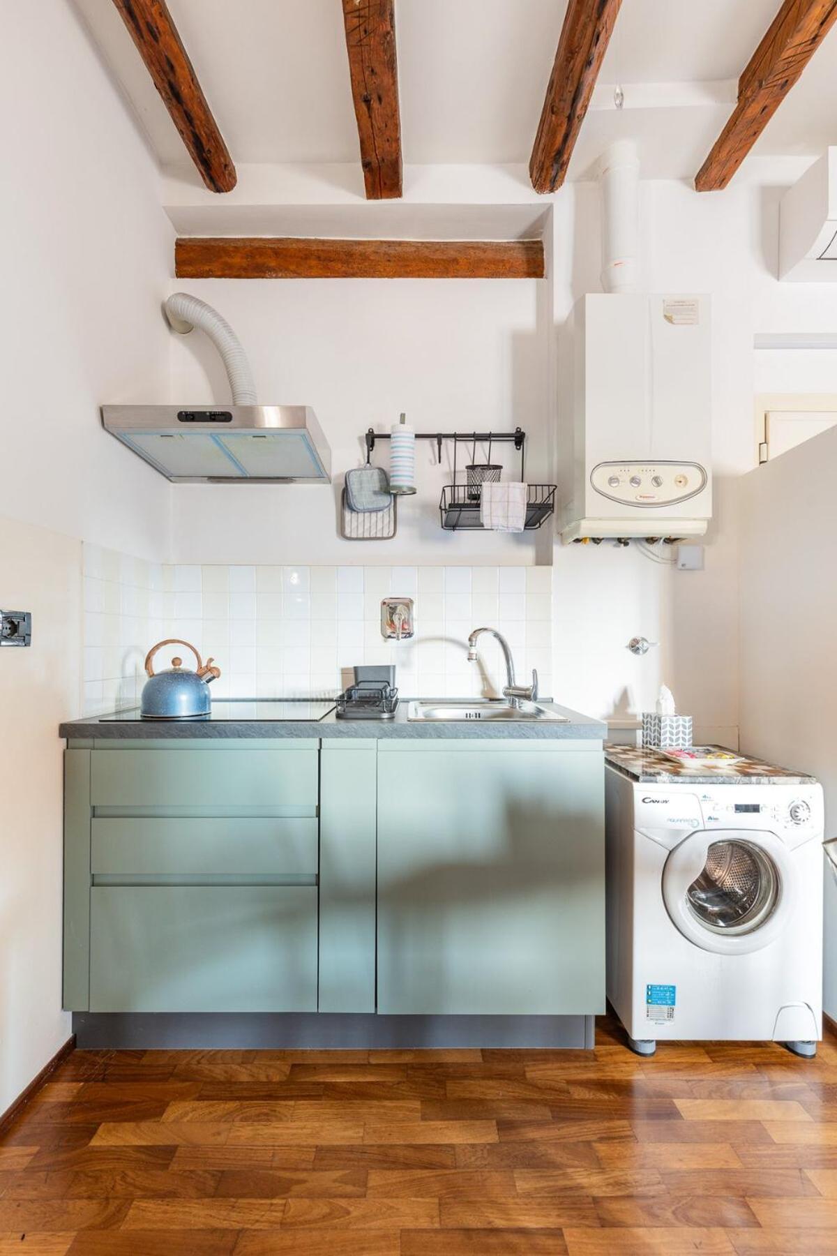 Monolocale Sui Tetti Di Bologna - Via Indipendenza Apartman Kültér fotó